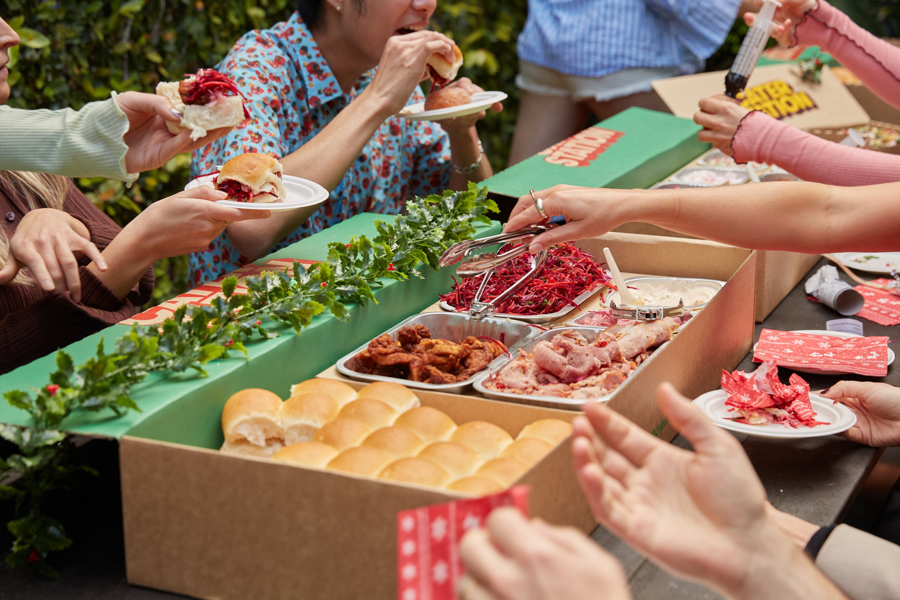 75 - 95 person Xmas Pack with dessert (Dietaries covered DF, Gluten friendly, Vegan)