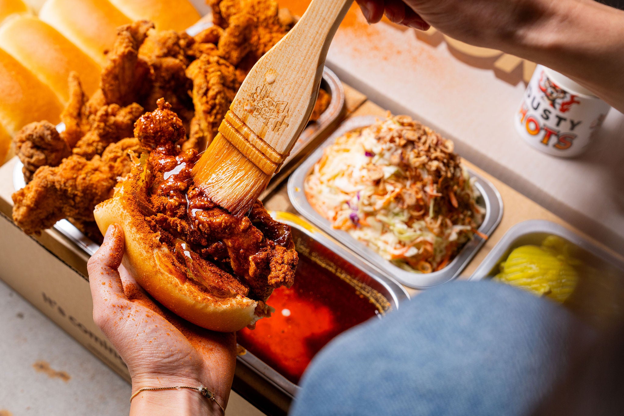 Dusty Hots - The Big Heat